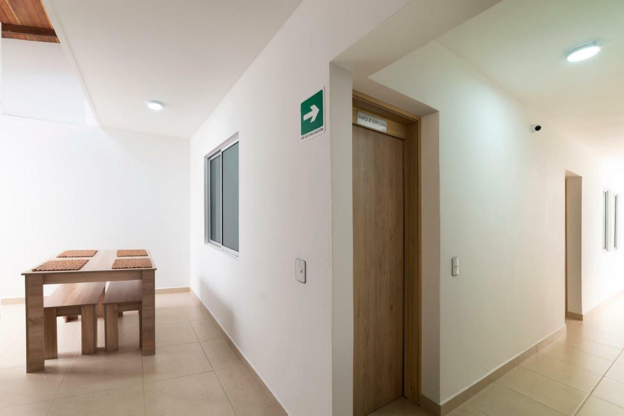 Отель Ayenda Casa Megua Медельин Экстерьер фото